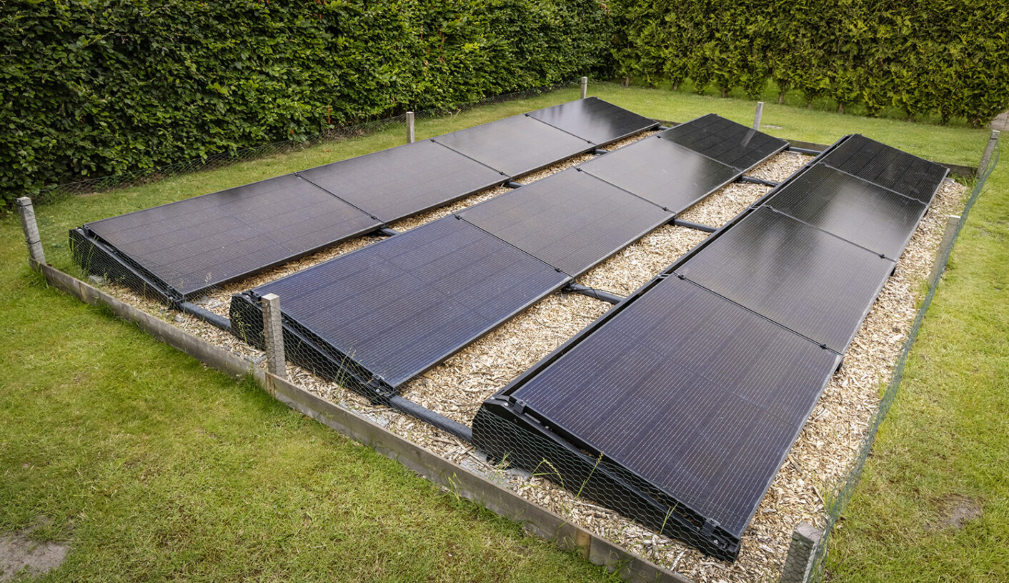 Zonnepanelen in de tuin